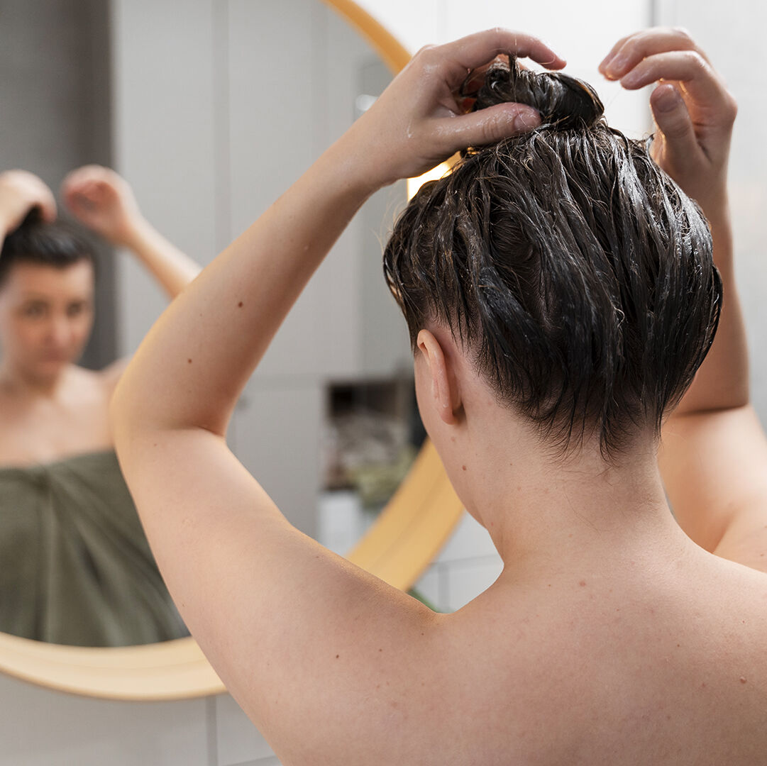 Huile de moutarde cheveux bain d'huile